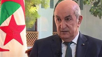 الرئيس الجزائري يوجه برفع مستوى كفاءة عمل السلك الدبلوماسي