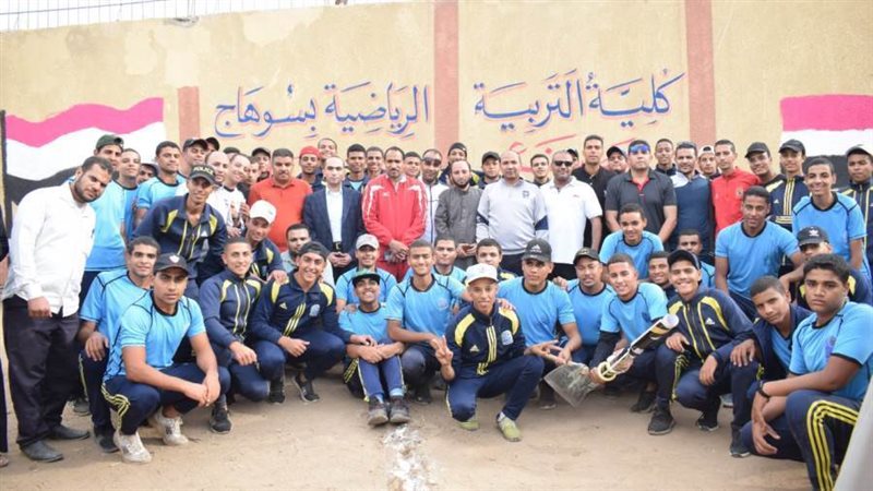 من جانب المعسكر