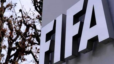 إصلاحات الفيفا الخاصة بانتقالات اللاعبين تحظى بدعم البرلمان الاوروبي