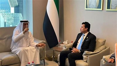 وزير الرياضة يناقش آليات التعاون مع وزير ريادة الأعمال والمشاريع الصغيرة الإماراتي 