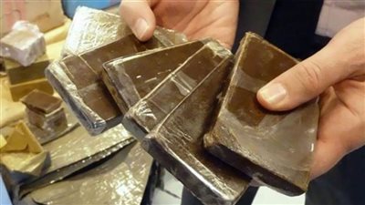 ضبط 60 طربة لمخدر الحشيش بحوزة مجرمين بالإسكندرية