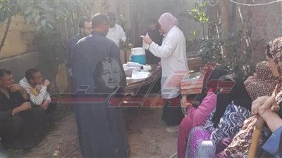 رئيس مدينة الرياض يتابع تطعيم أهالي قرية العمدان بلقاح كورونا