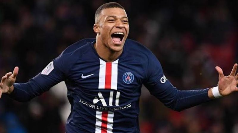 كيليان امبابي أرشيفية