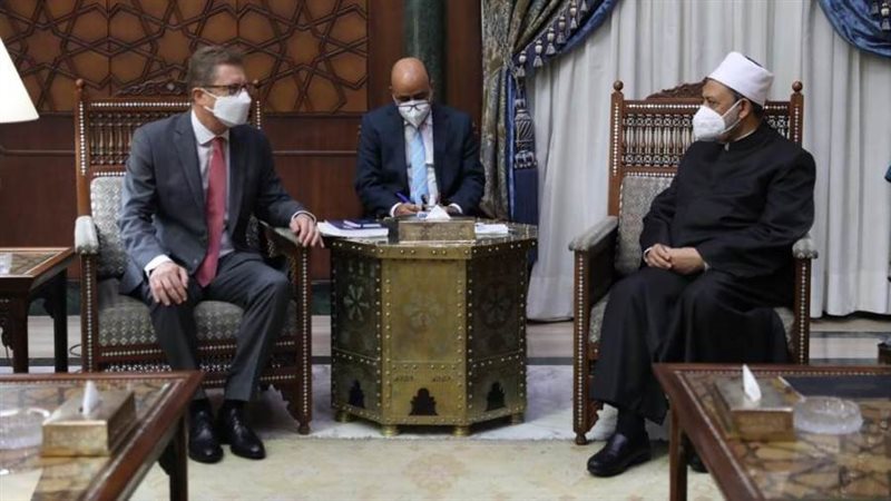 شيخ الأزهر والسفير