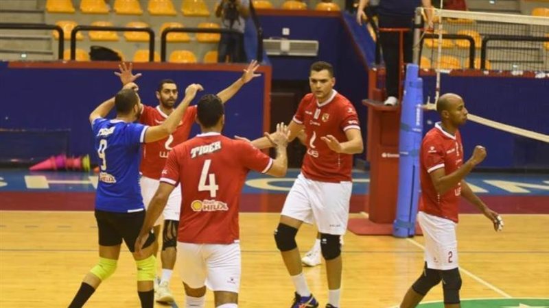 طائرة الأهلي أرشيفية