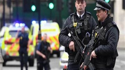 شرطة المملكة المتحدة تعلن القبض على 3 أشخاص بعد انفجار سيارة في ليفربول
