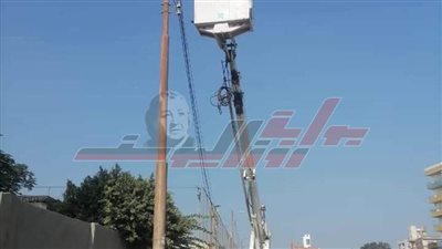 ”بركة السبع“ تستعد للشتاء بصيانة أعمدة الإنارة