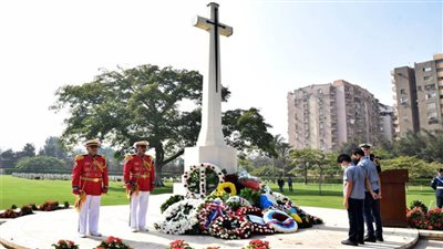 السفارة البريطانية بالقاهرة تحيي الذكرى السنوية لأرواح ضحايا الحرب العالمية  