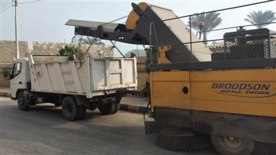 محلية ببني سويف تواصل جهودها اليومية في النظافة والتجميل والكهرباء