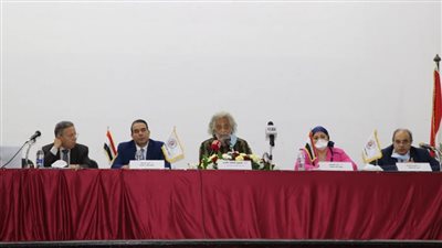 أيمن سالم: قانون المسؤولية الطبية لصالح المريض والطبيب