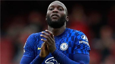 قبل مواجهة ليستر سيتي.. لوكاكو يعود لتدريبات تشيلسي