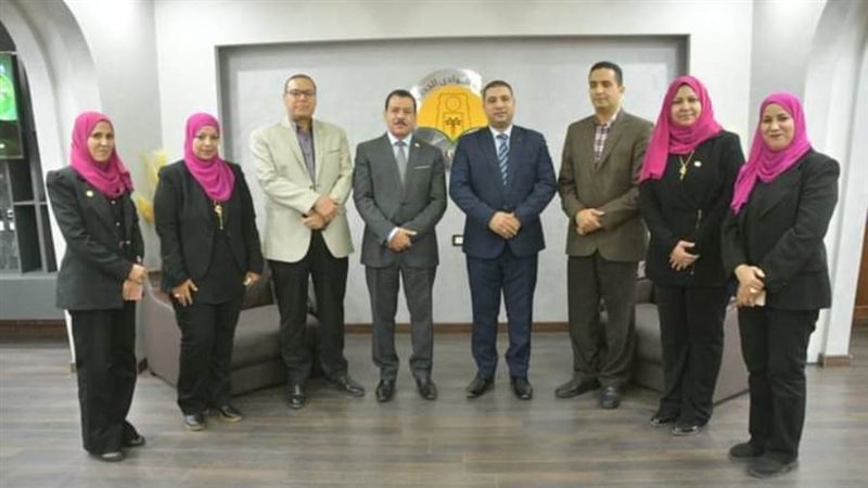 الدكتور عاشور عمر