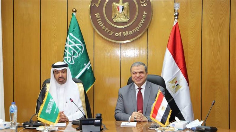 خلال اللقاء