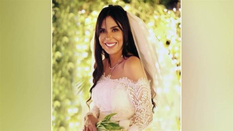 الراقصة والممثلة