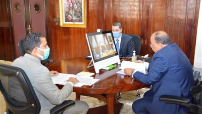 شعراوي يطالب محافظ القاهرة بسرعة الانتهاء من تطعيم كافة العاملين من فيروس كورونا