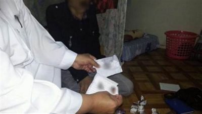 سقوط مشعوذ ينصب على المواطنين بزعم قدرته على علاجهم