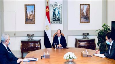 الرئيس السيسي يوجه بسرعة الانتهاء من تطوير الطريق الدائري