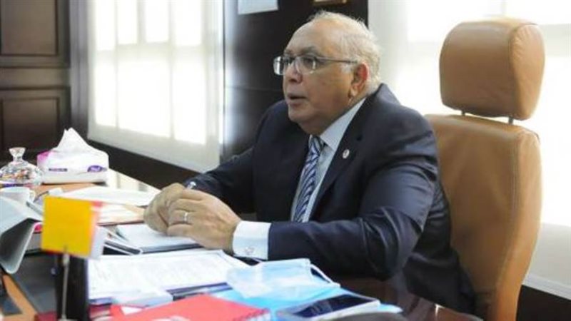 رئيس الجامعة المصرية