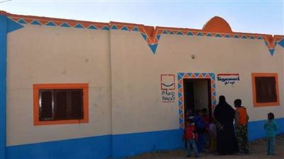 محافظ أسوان يتابع مشروعات تطوير العشوائيات ببعض القرى