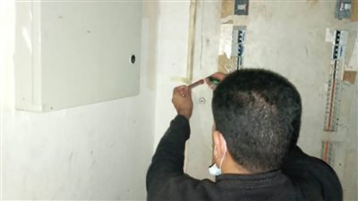 حي شرق الإسكندرية يغلق ١١ مركزًا تعليميًا ويوقف ترخيصين وتشميع منشآت تجارية