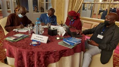 الزراعة تفتتح أول تجمع أفريقي عربي للنهوض بصناعة الأمصال واللقاحات 