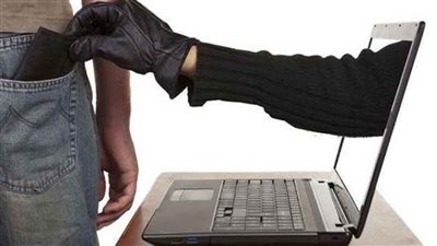 ضبط شخص ينصب على المواطنين عبر مواقع التواصل الاجتماعي بالقاهرة