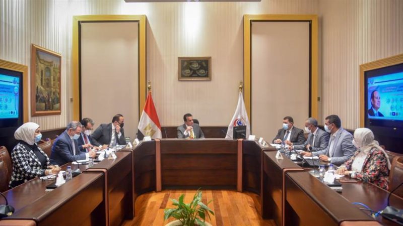 اجتماع د. خالد عبدالغفار