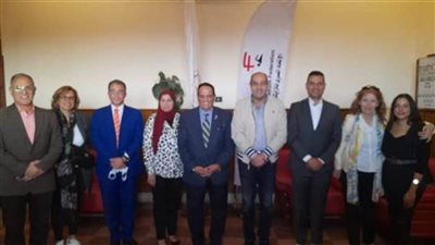 أحمد ناصر يحافظ على رئاسة اتحاد الترايثلون