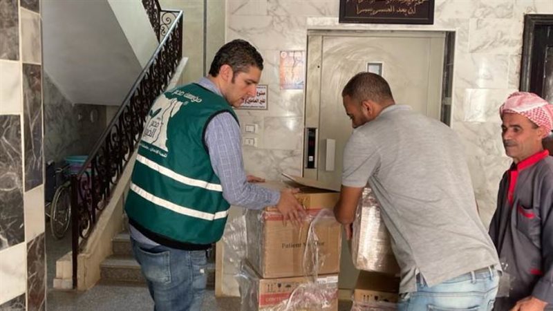 جانب من تقديم الأجهزة