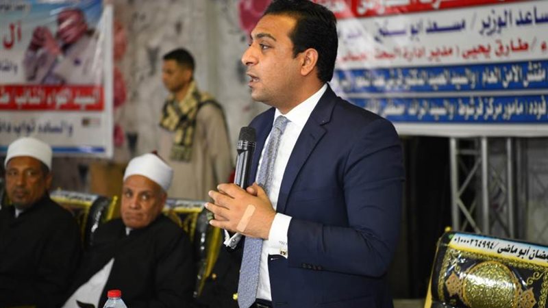 جلسة صلح بين عائلتين