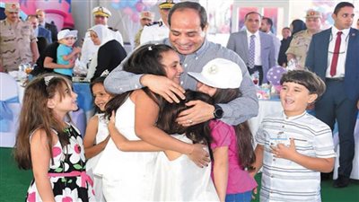الطفل في الجمهورية الجديدة.. الرئيس السيسي يقدم أولوية ورعاية خاصة للطفل وحقوقه