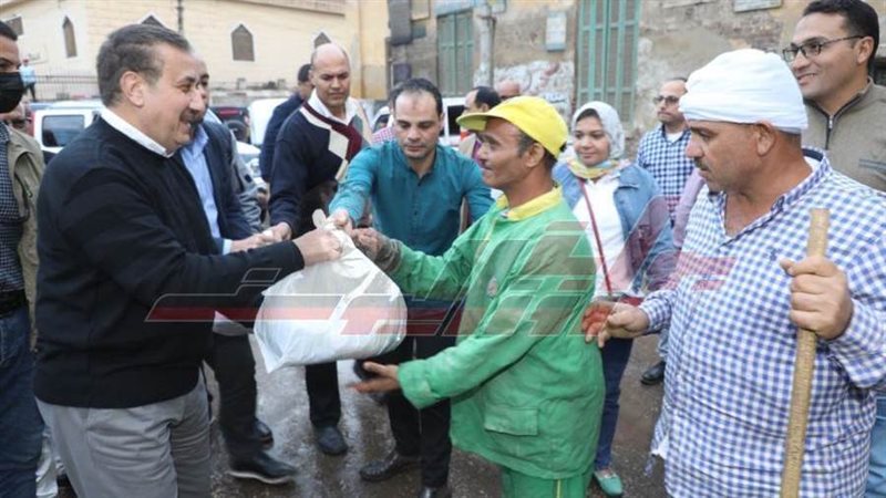 توزيع بطاطين ومواد