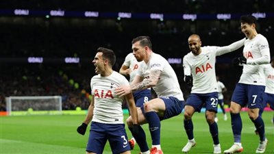 توتنهام «كونتي» يفوز بصعوبة على ليدز يونايتد 1/2