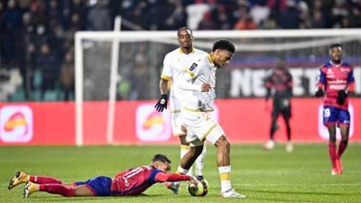 فوز نيس على كليرمون فوت بهدفين مقابل هدف في الدوري الفرنسي لكرة القدم