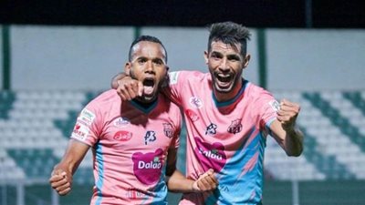 الدوري المغربي: أولمبيك خريبكة يتعادل مع يوسفية برشيد بثلاثة أهداف لكل منهما