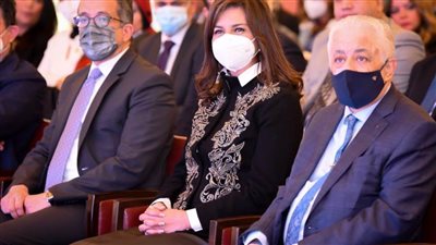 وزير السياحة والآثار يشهد فاعلية استعراض 