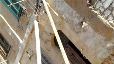 إخلاء منزلين آيلين للسقوط ورفع 220 طن مخلفات المنيا