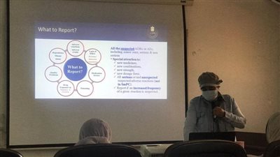 مستشفى سوهاج الجامعي ينظم يومًا للتوعية عن اليقظة الدوائية