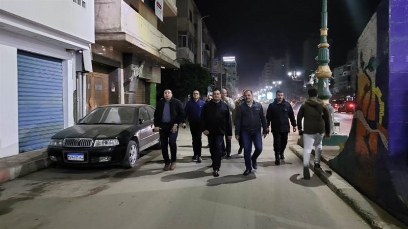 محافظ البحيرة فى