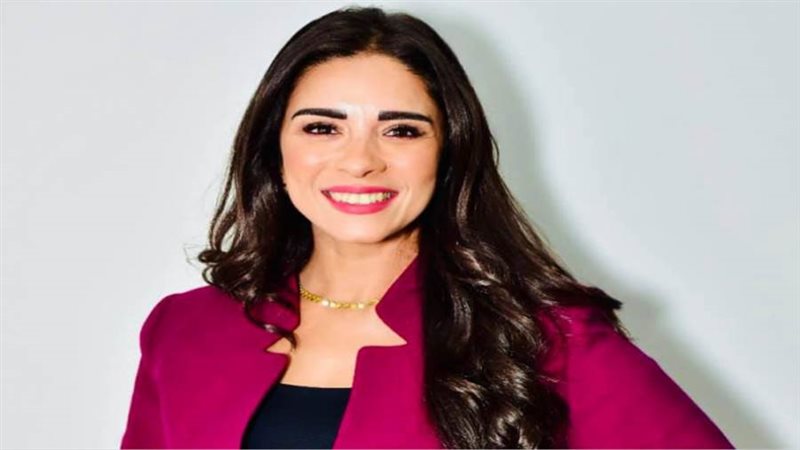 الإعلامية أسماء مصطفى