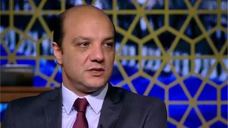 الدكتور إيهاب امين