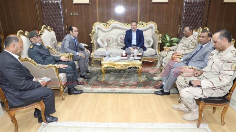 محافظ المنوفية يستقبل