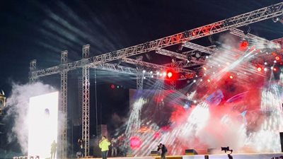 على أنغام DJ أسامة حنيدق.. نجاح حفل حماقي بالإسماعيلية
