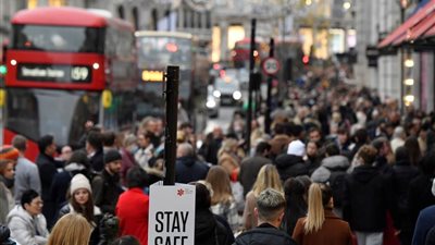 بريطانيا تسجل 45 وفاة و44917 إصابة جديدة بكورونا