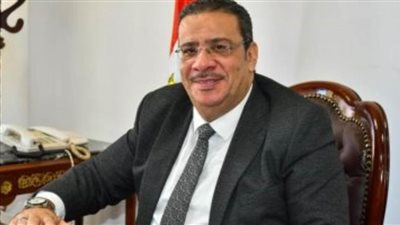 رئيس جامعة قناة السويس:  ٤٤٧ متدربا إجمالى مستفيدى  البرامج التدريبية 