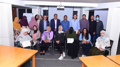 جامعة سوهاج تختتم برنامجها التدريبي عن التحليل الإحصائي في البحث العلمي 