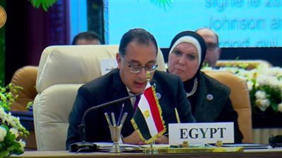 تواصل أعمال القمة 21 لـ