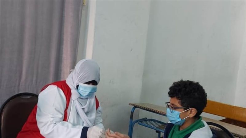 فحص طلاب الاعدادية