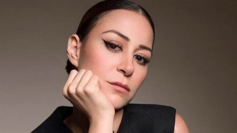 النجمة منة شلبي