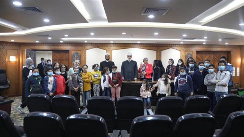 وكيل الأزهر يلتقي